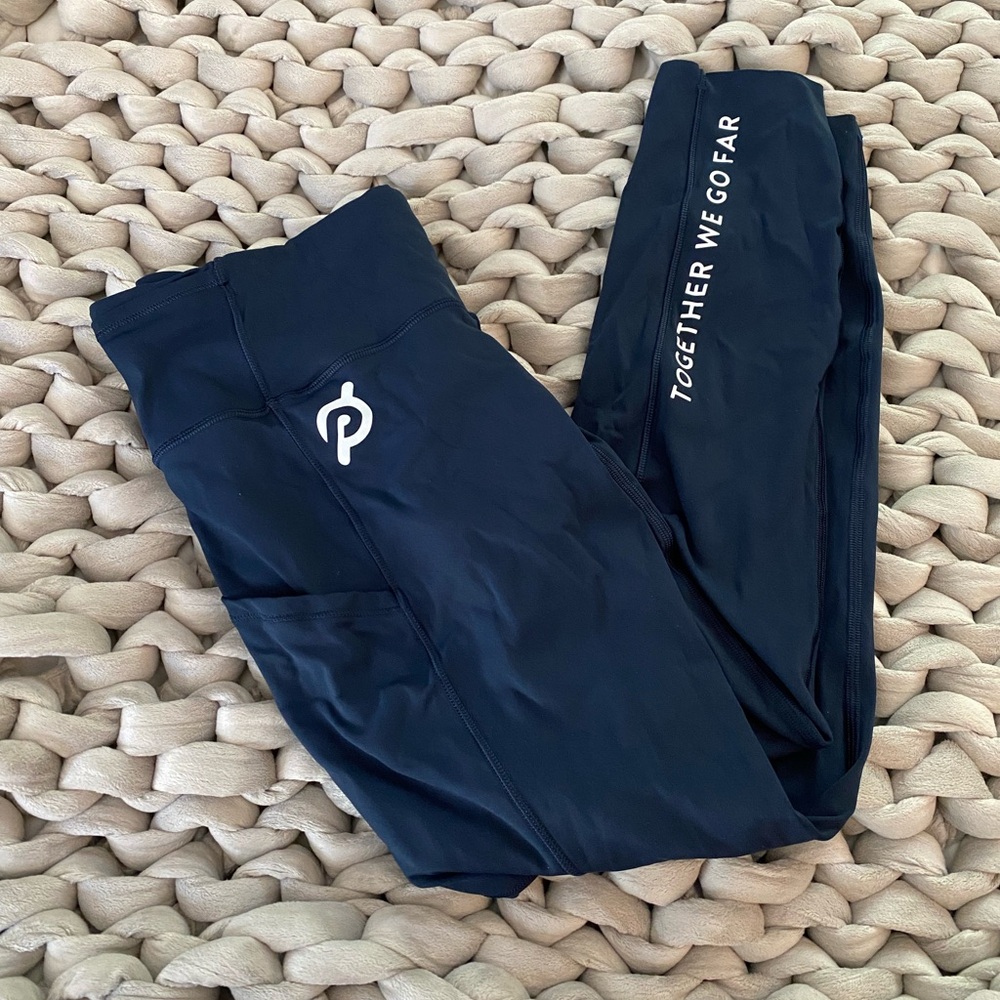 Lululemon Peloton EUC Fast & Free 7/8 Tight 25" True Navy 8